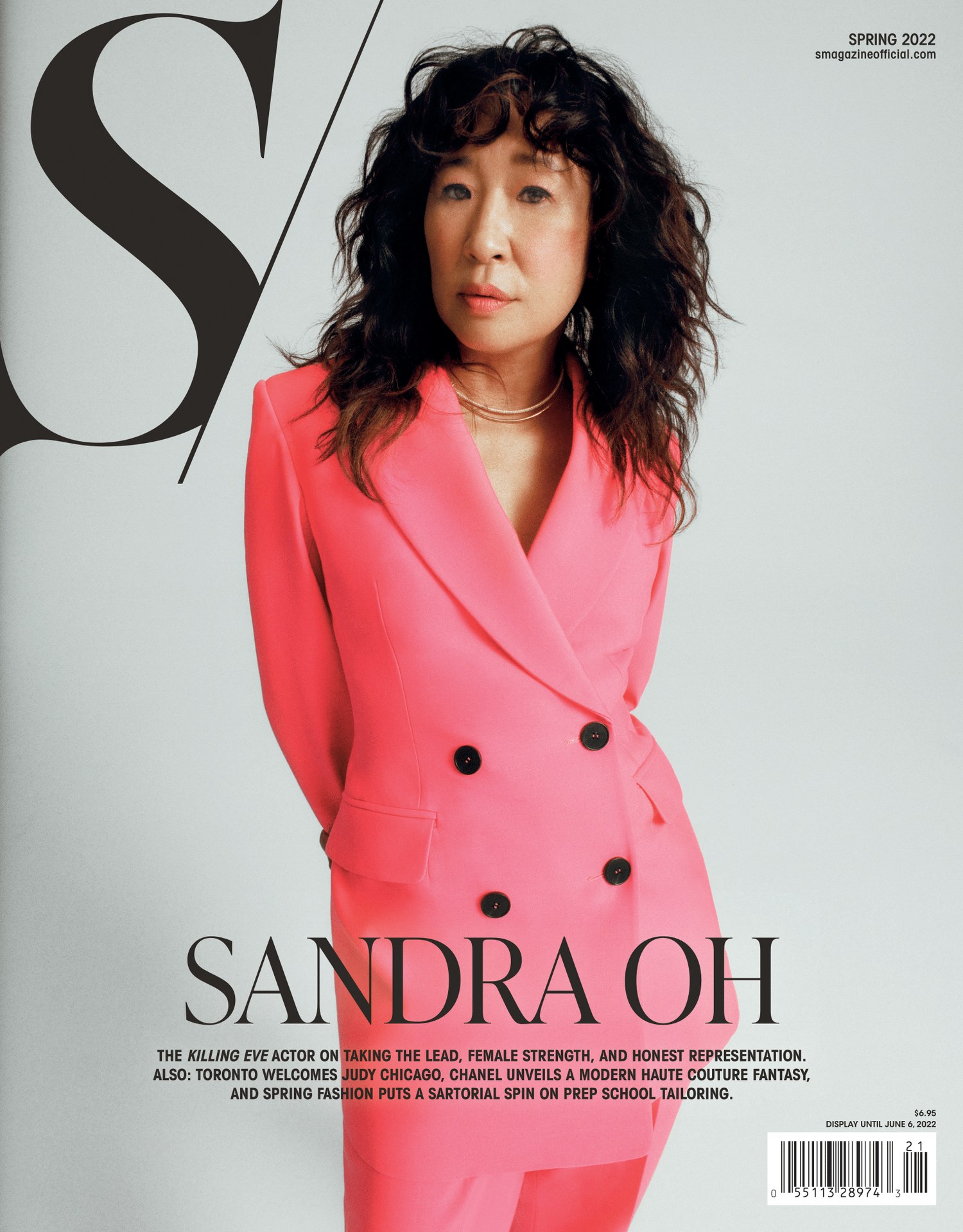 S/ Magazine Spring 2022 cover featuring Sandra Oh in a pink suit