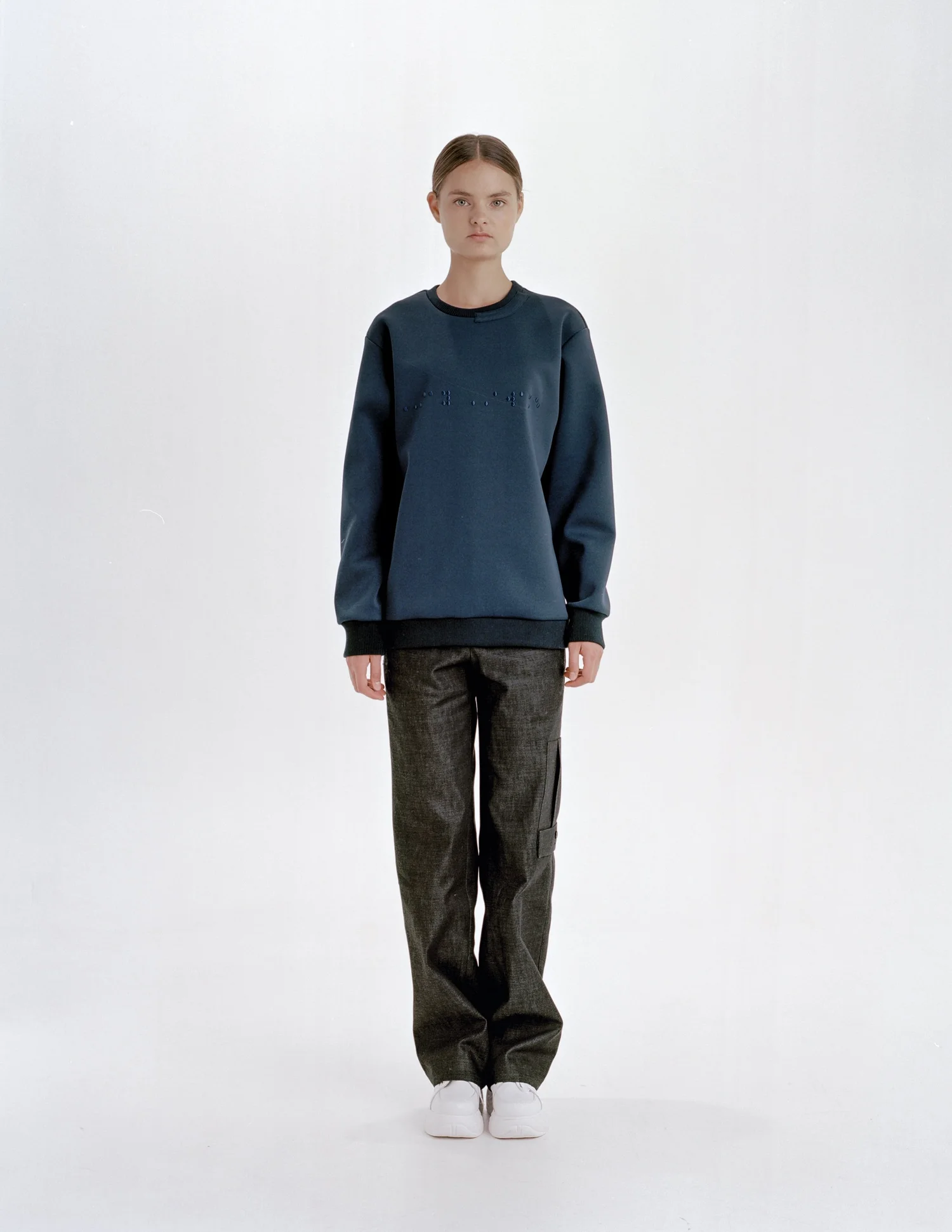 Stay Awake e-commerce · Crewneck